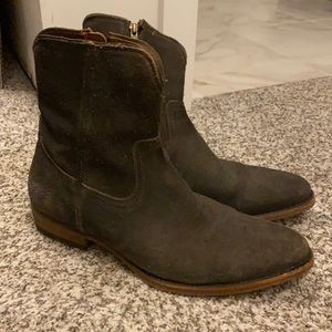 Frye Austin Inside Zip Grey 8